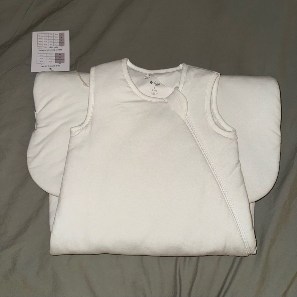 NWT Kyte Baby 2.5 TOG sleep bag
